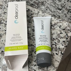 Mary Kay - Clearproof deep-cleansing charcoal mask